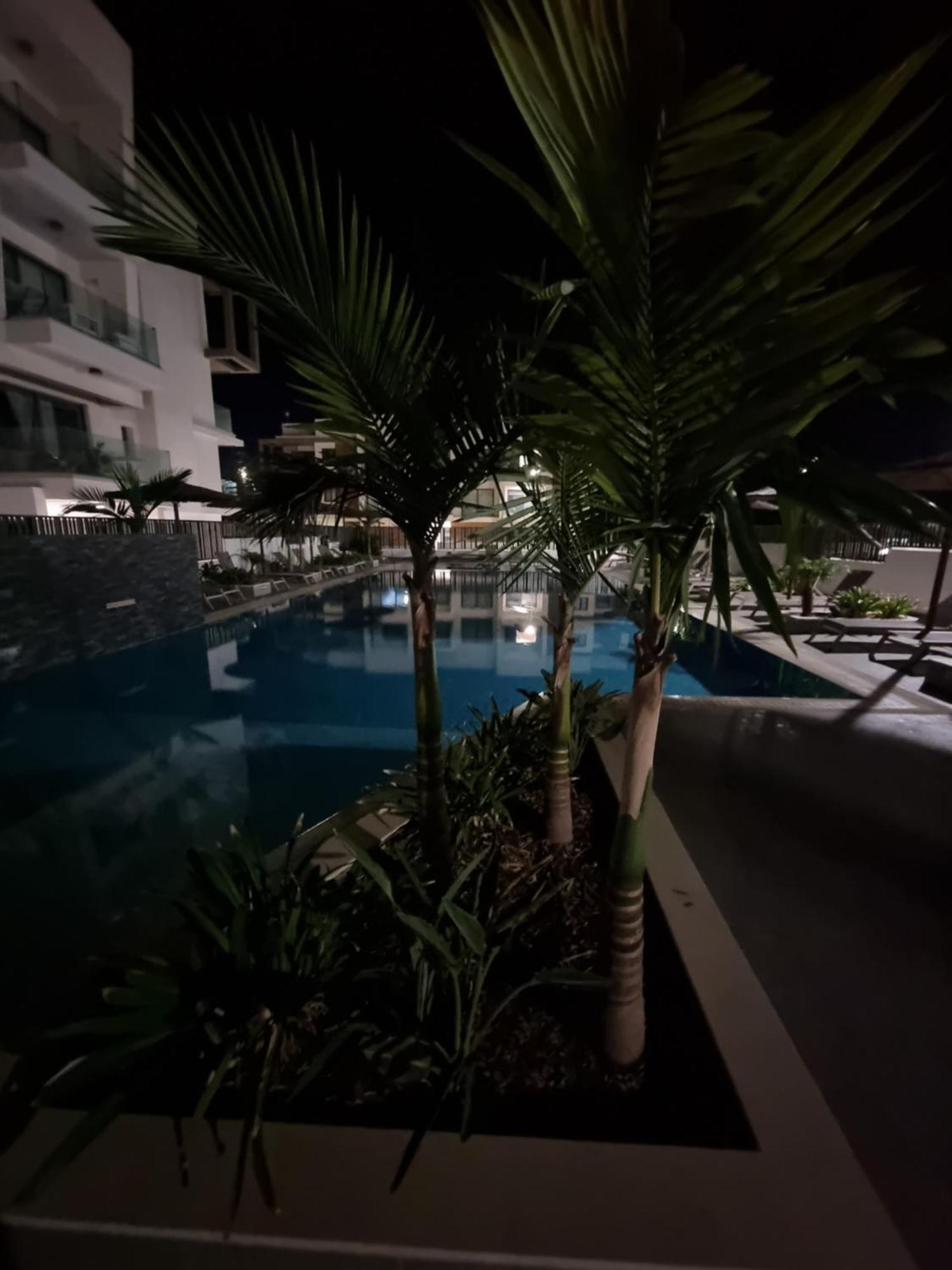 פאראלימני Cosmos Residence מראה חיצוני תמונה