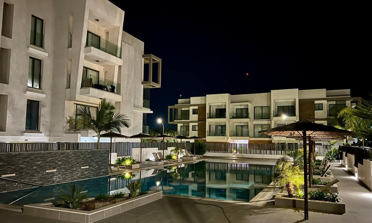 פאראלימני Cosmos Residence מראה חיצוני תמונה