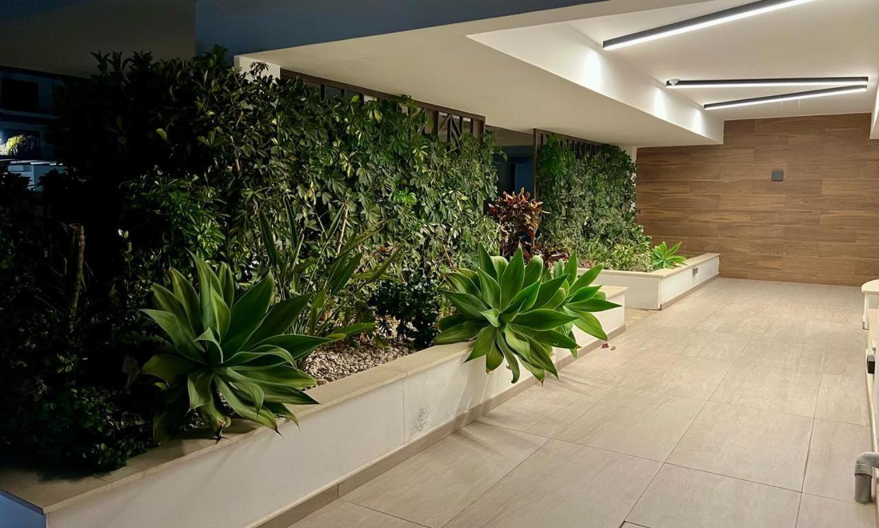 פאראלימני Cosmos Residence מראה חיצוני תמונה